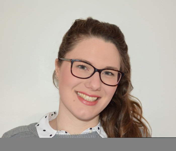 Headshot of Dr Alanna Green smiling.
