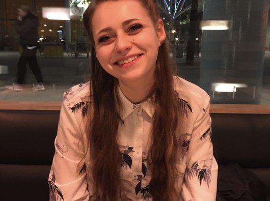 Charlotte at dinner