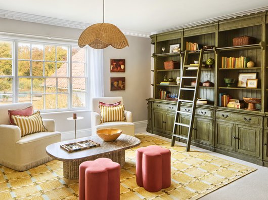 Omaze house library