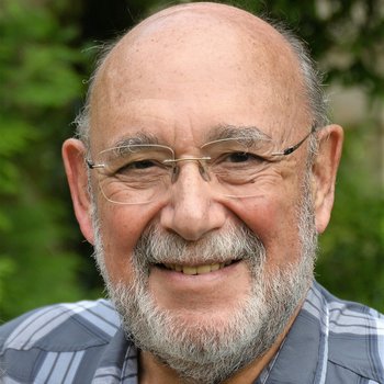 Head shot of Myke, living with myelofibrosis since 2022
